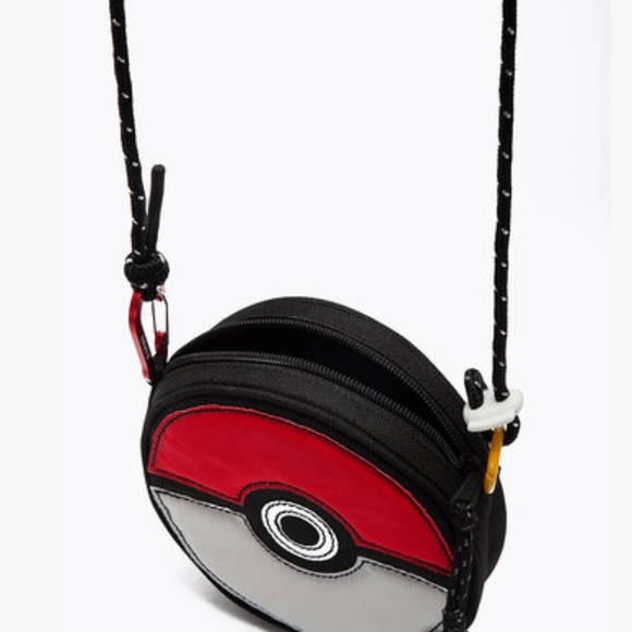 New Levi's X Pokemon Crossbody Pokeball Shoulder Bag. 25th Anniversary. NWT. - Picture 4 of 8